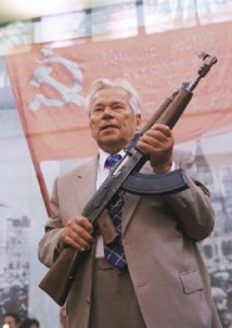 Portrait: Bon anniversaire, Monsieur Kalachnikov !