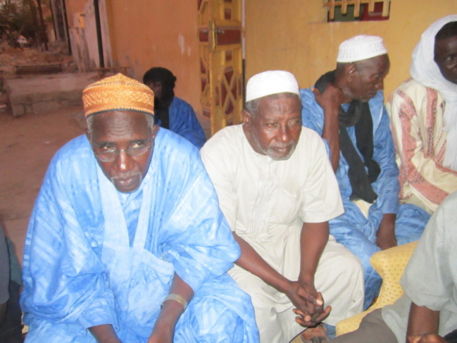 DEUIL DU 28 NOVEMBRE : AJD /MR MARCHERA CONTRE L’AMNISTIE DES CRIMINELS(PHOTOS)