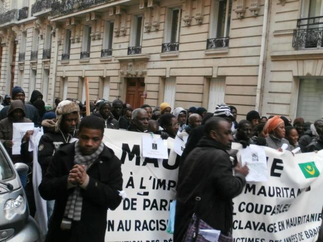 Paris: Manifestation en mémoire des martyrs