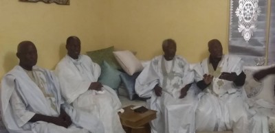 Visite de courtoisie du Président de la CVE au leader de l'APP. Visite de courtoisie du Président de la CVE au leader de l'APP.