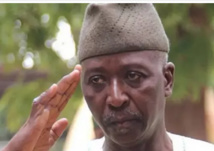 Mali: le président Bah N’Daw à Paris sur invitation d’Emmanuel Macron Mali: le président Bah N’Daw à Paris sur invitation d’Emmanuel Macron