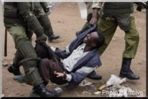 Carrefour Yero Sarr de Nouakchott : Les gardes humilient les citoyens