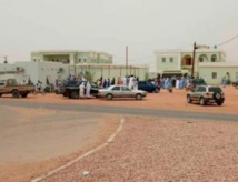 Des manifestants en colère ont brûlé les locaux de la mairie de Bassiknou Des manifestants en colère ont brûlé les locaux de la mairie de Bassiknou
