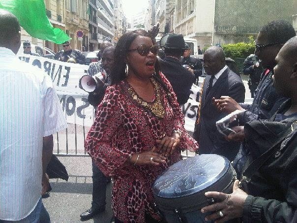 Sit-in du mercredi 26 juin 2013 devant l’ambassade de Mauritanie à Paris (Photos)