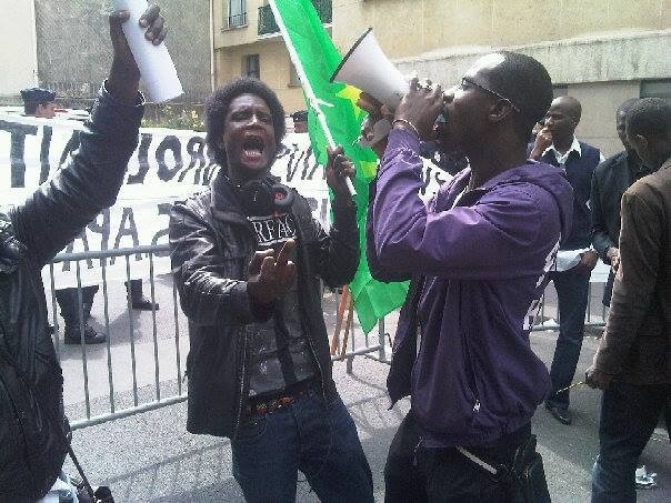 Sit-in du mercredi 26 juin 2013 devant l’ambassade de Mauritanie à Paris (Photos)