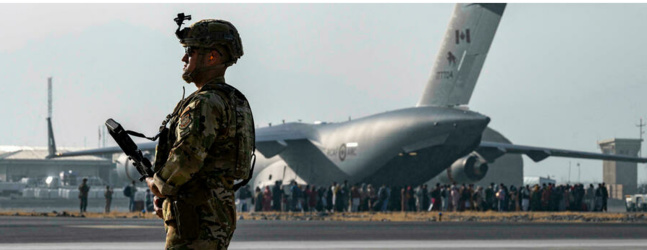 Afghanistan: les talibans assurent que des Afghans pourront quitter le pays après le 31 août Afghanistan: les talibans assurent que des Afghans pourront quitter le pays après le 31 août