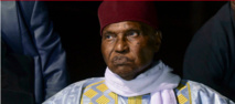 Guinée: l'ex-président sénégalais Wade prêt à accueillir Alpha Condé dans sa villa à Dakar