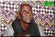 Djibril Zakaria Sall se raconte aux Paroles d’Ecrits de Manuel Bengoéchéa -([PhotoReportage)