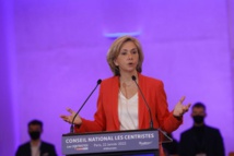 Présidentielle: ralliements et guerre des nerfs à droite Présidentielle: ralliements et guerre des nerfs à droite