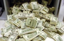 AÉROPORT DU CAIRE: 220 000 DOLLARS SAISIS DU COMPTABLE DE L’AMBASSADE DE MAURITANIE À DAMAS AÉROPORT DU CAIRE: 220 000 DOLLARS SAISIS DU COMPTABLE DE L’AMBASSADE DE MAURITANIE À DAMAS