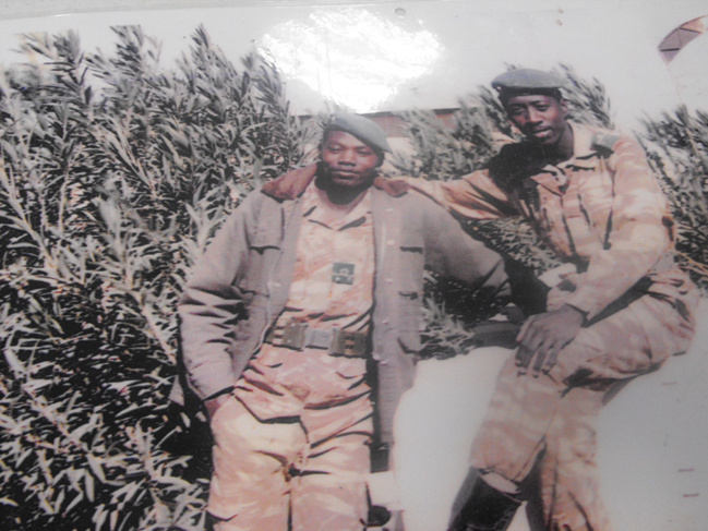 Lettre à un ami lointain  Feu    Dia Ousmane samba