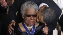 MAYA ANGELOU, ICÔNE DE L’AMÉRIQUE NOIRE, EST MORTE