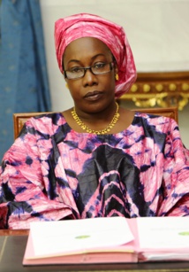 Madame Hawa Tandia, une haute Dame d’Etat pas comme les autres Madame Hawa Tandia, une haute Dame d’Etat pas comme les autres