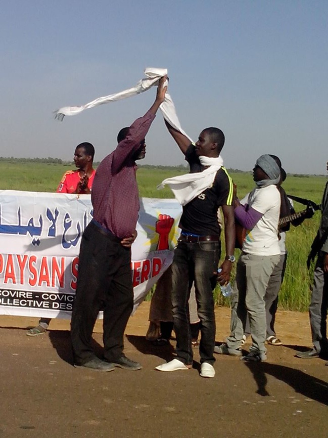 La caravane de sensibilisation sur le foncier réprimée (Photos) La caravane de sensibilisation sur le foncier réprimée (Photos)