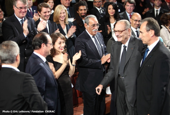 Ely Ould Mohamed Vall au premier plan des invités de Jacques Chirac