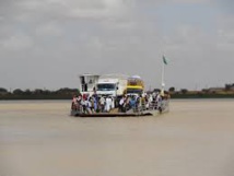 Le Sénégal remet à la Mauritanie le trésorier d’Aioun qui était en fuites Le Sénégal remet à la Mauritanie le trésorier d’Aioun qui était en fuites