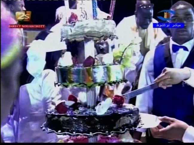 Revivez en Images la Soirée de Baaba_Maal en Republique Islamique de Mauritanie avec boolumbal.org Revivez en Images la Soirée de Baaba_Maal en Republique Islamique de Mauritanie avec boolumbal.org