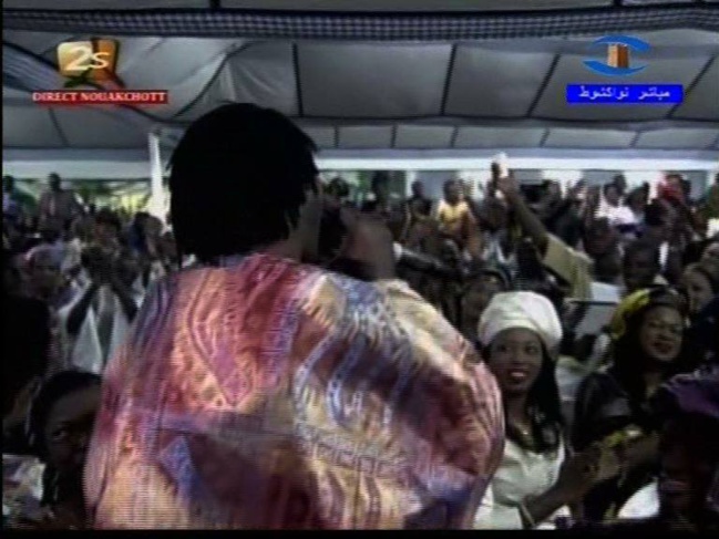 Revivez en Images la Soirée de Baaba_Maal en Republique Islamique de Mauritanie avec boolumbal.org Revivez en Images la Soirée de Baaba_Maal en Republique Islamique de Mauritanie avec boolumbal.org