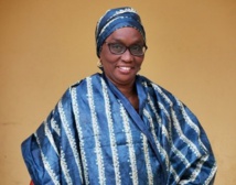 La députée Kadiata M Diallo dénonce des traitements "inhumains dans les commissariats de police" La députée Kadiata M Diallo dénonce des traitements "inhumains dans les commissariats de police"