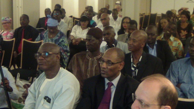 La Diaspora mauritanienne de France a organisé une journée de Rencontre et d’échanges suivie d’une cérémonie de remise de prix à des femmes d’exception. La Diaspora mauritanienne de France a organisé une journée de Rencontre et d’échanges suivie d’une cérémonie de remise de prix à des femmes d’exception.