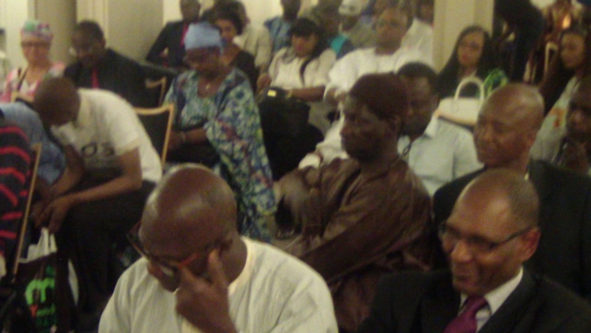 La Diaspora mauritanienne de France a organisé une journée de Rencontre et d’échanges suivie d’une cérémonie de remise de prix à des femmes d’exception. La Diaspora mauritanienne de France a organisé une journée de Rencontre et d’échanges suivie d’une cérémonie de remise de prix à des femmes d’exception.