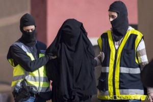 Maroc : Arrestation en Espagne d’une marocaine de 18 ans en route pour le jihad Maroc : Arrestation en Espagne d’une marocaine de 18 ans en route pour le jihad