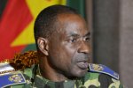 Burkina : accord putschistes-loyalistes, le président remis en fonction Burkina : accord putschistes-loyalistes, le président remis en fonction