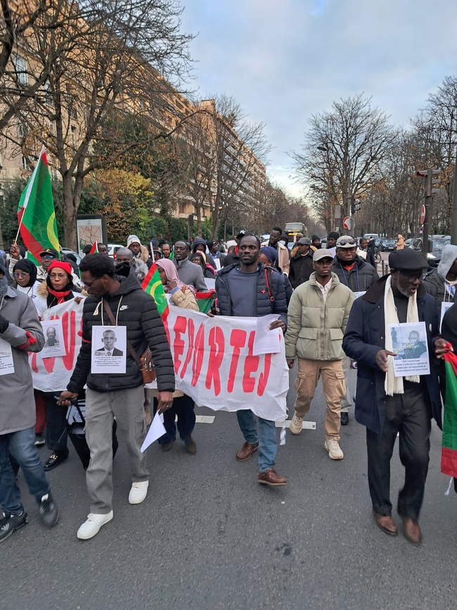 Commémoration à Paris : Honorer la mémoire des soldats noirs d'Inal Commémoration à Paris : Honorer la mémoire des soldats noirs d'Inal