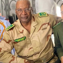 Départ à la retraite du Général ELY Zaeid M' Bareck. Tortionnaire des événements 1989/1990. Départ à la retraite du Général ELY Zaeid M' Bareck. Tortionnaire des événements 1989/1990.