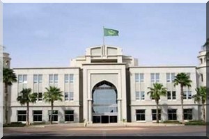 La Mauritanie annonce un deuil de 3 jours en raison des victimes de l'hôtel Radisson blu de Bamako La Mauritanie annonce un deuil de 3 jours en raison des victimes de l'hôtel Radisson blu de Bamako