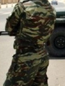 Confiscation de 1000 uniformes militaires : la justice ordonne la saisie, mais à qui était destinée cette cargaison ? Confiscation de 1000 uniformes militaires : la justice ordonne la saisie, mais à qui était destinée cette cargaison ?