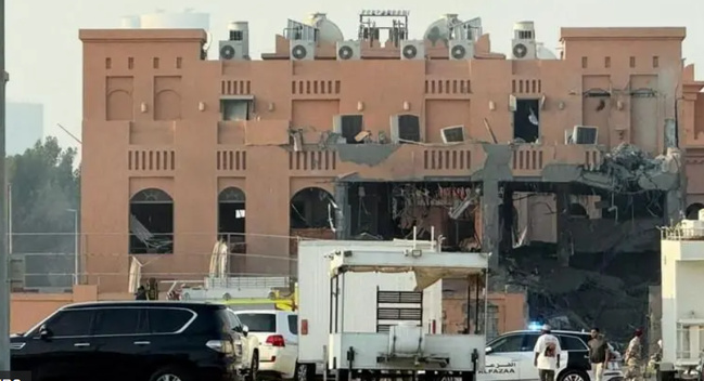 Israël attaque les hauts responsables du Hamas dans la capitale du Qatar Israël attaque les hauts responsables du Hamas dans la capitale du Qatar