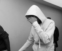 Menaces terroristes : un présumé jihadiste arrêté avec 9 puces de téléphone Menaces terroristes : un présumé jihadiste arrêté avec 9 puces de téléphone