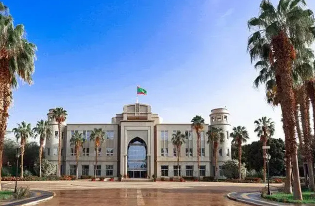 Dialogue national : des invitations auraient été adressées à 40 personnalités politiques des différents bords pour examiner le document proposé par le coordinateur Dialogue national : des invitations auraient été adressées à 40 personnalités politiques des différents bords pour examiner le document proposé par le coordinateur