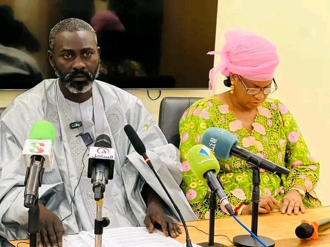 Le président des FLAM, Habib Sall appelle à une « réconciliation sincère » et à des réformes profondes lors de sa première conférence de presse à Nouakchott Le président des FLAM, Habib Sall appelle à une « réconciliation sincère » et à des réformes profondes lors de sa première conférence de presse à Nouakchott