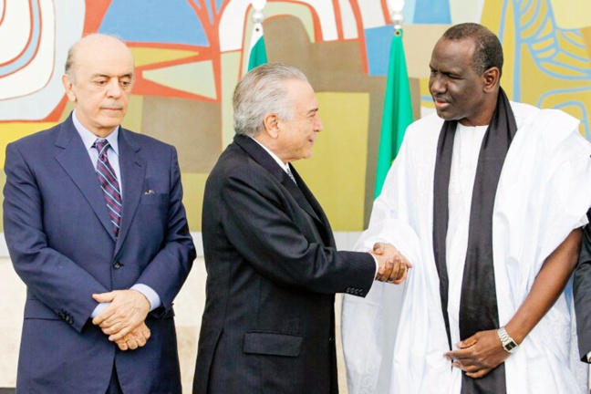 Diplomatie : l'Ambassadeur Wagne Abdoulaye Idrissa a présenté ses  lettres de créances au  président par intérim de la République Fédérative du Brésil