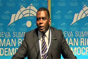 Ould Abdel Aziz "a privatisé la Mauritanie pour lui-même, pour sa famille et pour son entourage" (Biram)