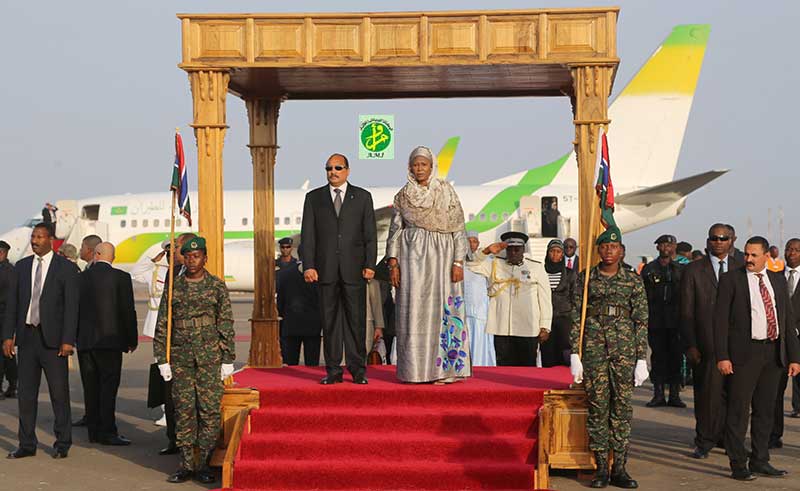 Accueil d’Aziz à Banjul : le diable dans les détails