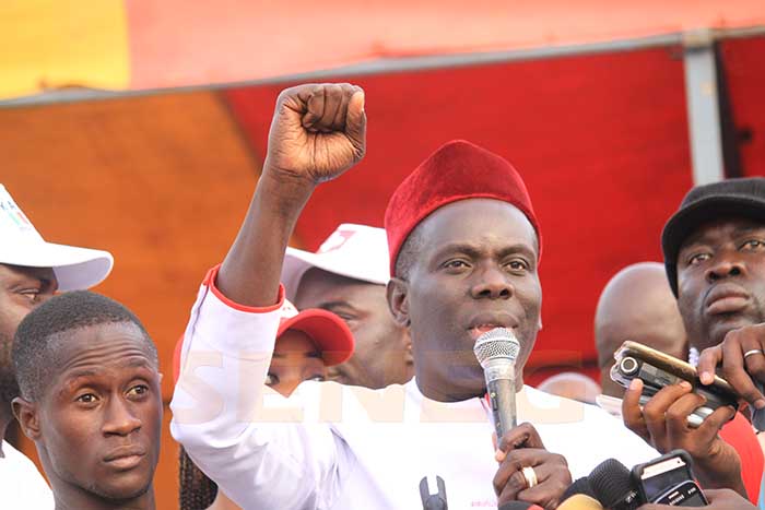 Sénégal : un opposant dénonce la nomination d’un frère du président