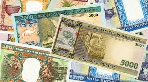 Nouvelle Ouguiya : Certaines banques exigent la carte d’identité ou de séjour pour échanger les anciens billets
