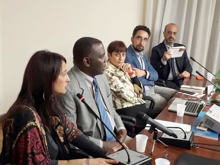 En images : présentation du livre écrit par l'écrivaine Italo-grecque Maria Tatsos sur Biram Dah Abeid