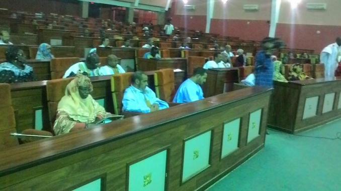 Mauritanie : le nouveau règlement intérieur de l’Assemblée nationale fait polémique