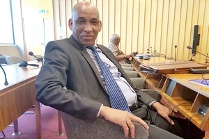 LE GÉNÉRAL MOHAMED OULD ABDEL AZIZ: INCONTRÔLABLE OU INCOMPRIS? (SUITE ET FIN)