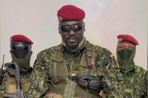 En Guinée, le chef putschiste Mamady Doumbouya promet un gouvernement "d'union"
