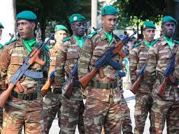 Elections municipales et législatives: le vote de l'armée risque de faire tache d'huile