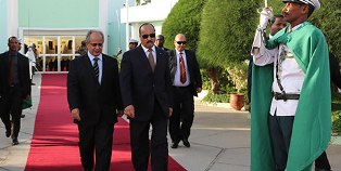 Le Président de la République se rend en Afrique du Sud