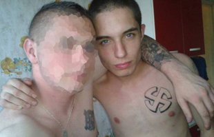 Marine Le Pen épinglée pour une photo avec un néonazi présumé