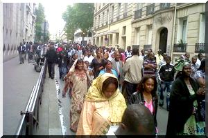 La manifestation de la diaspora mauritanienne de Belgique devant le parlement européen  contre l’arrivé du président mauritanien à Bruxelles.