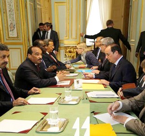 Une visite : Ni de travail, ni d’Etat…