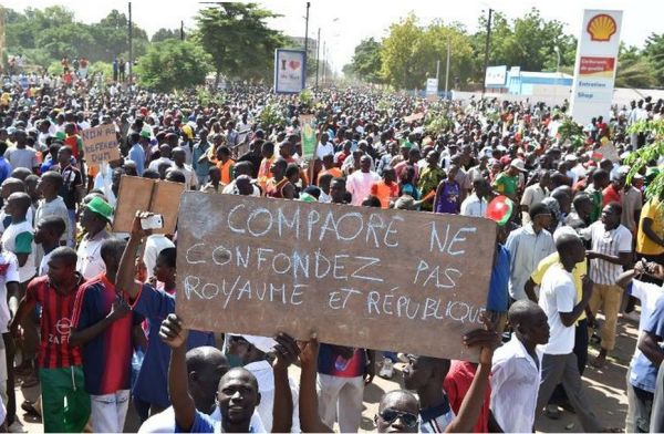 Burkina: manifestation monstre contre la révision constitutionnelle